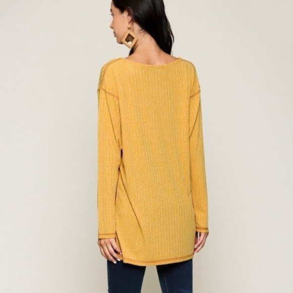 Cute Oversized Top - Picture 3 of 3